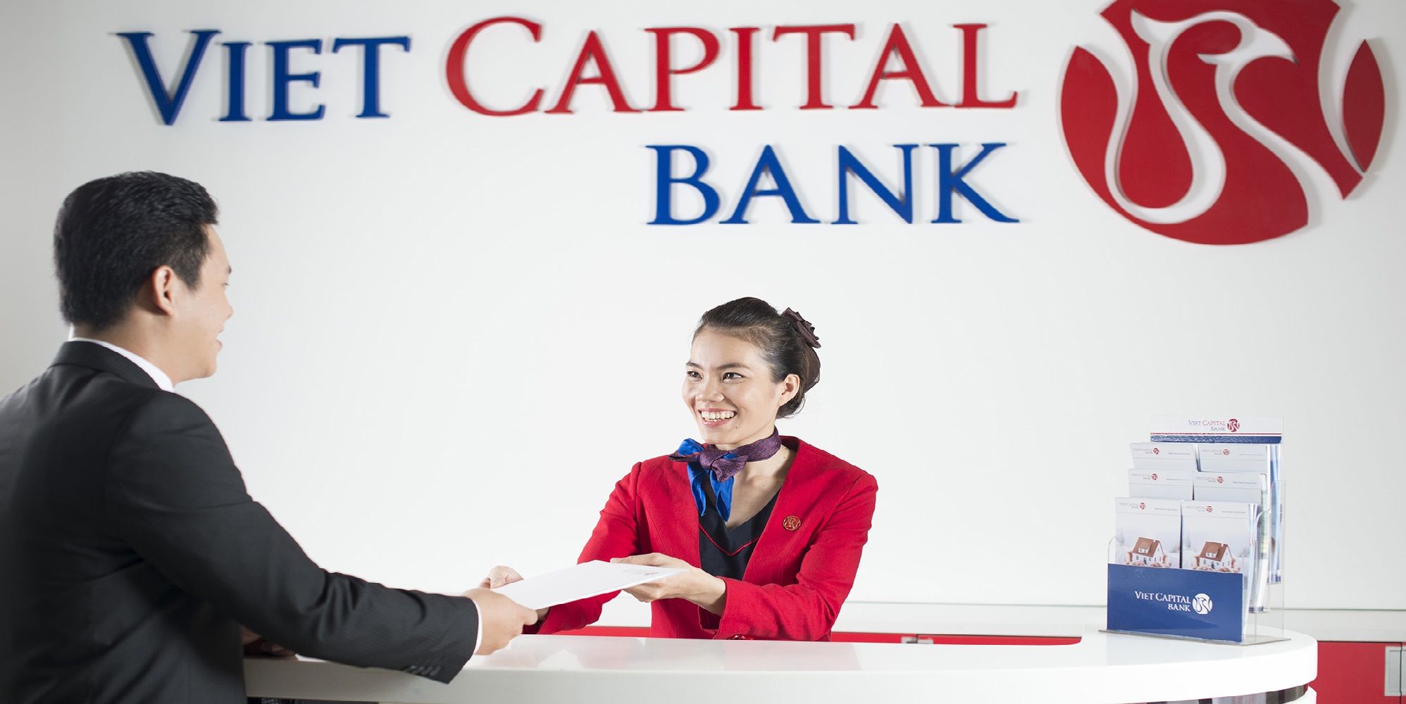 Viet Capital Bank ưu đãi thêm lãi suất đến 0,1%/năm cho Doanh nghiệp SME