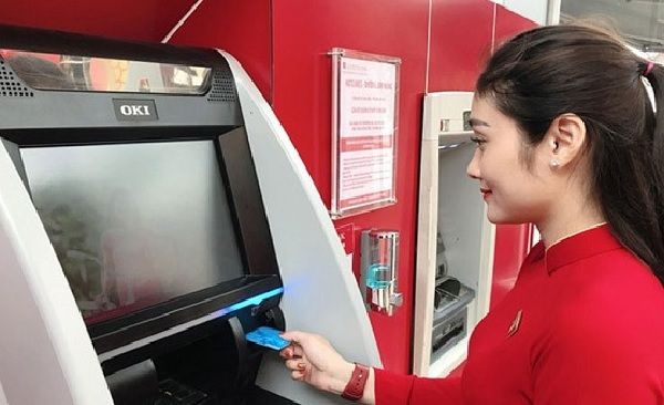 Hướng dẫn cách rút tiền ở cây ATM Agribank