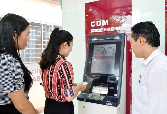 Hướng dẫn cách rút tiền ở cây ATM Agribank